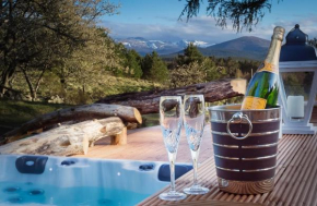Crofts of Cairngorm - Seasgair Lodges